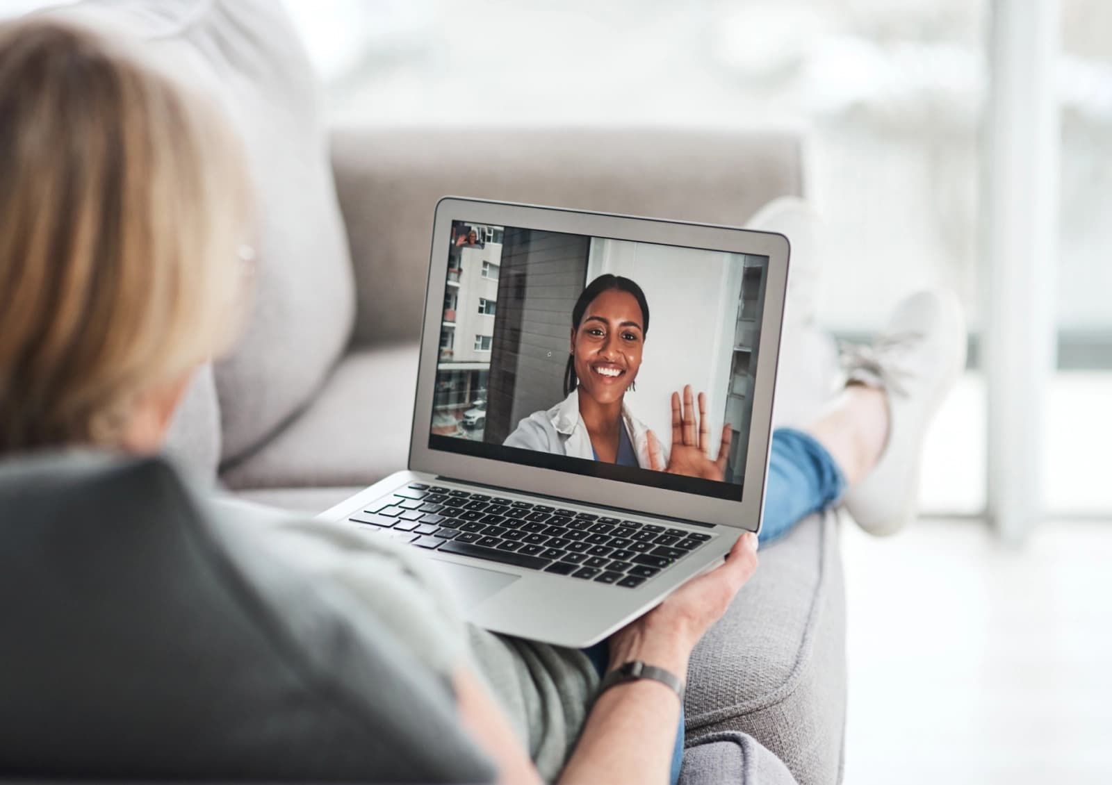 Consult an Experienced Online Weight Loss Doctor Today