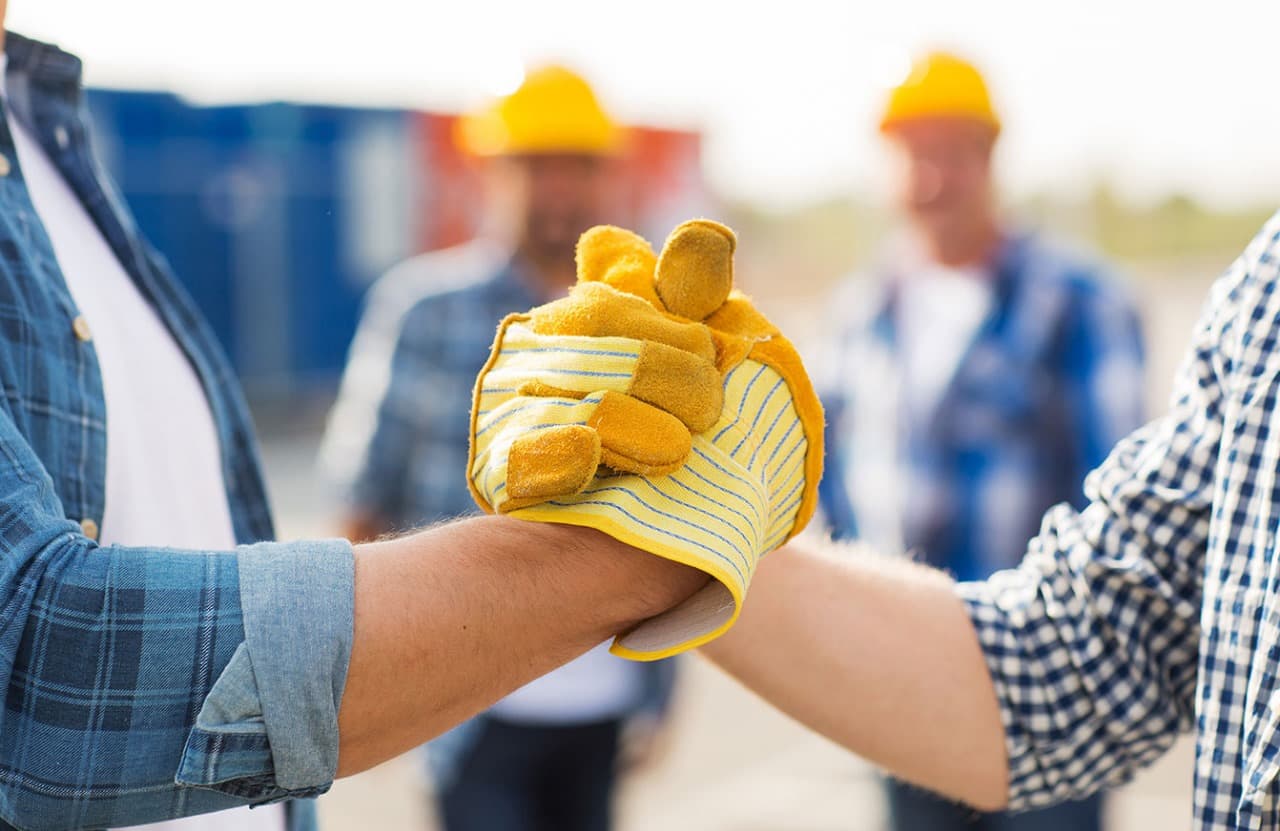 Carpentry Apprenticeship Near Me: Earn While You Learn in the Trades