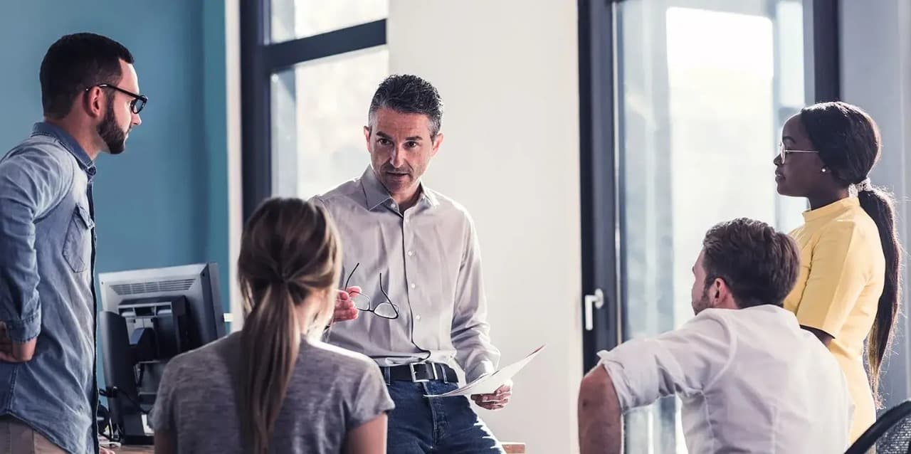 Pre-post Award Compliance Solutions for Government Contracts Success