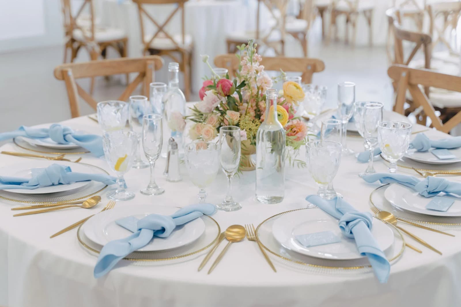 Tent Rentals for Backyard Parties and Family Gatherings