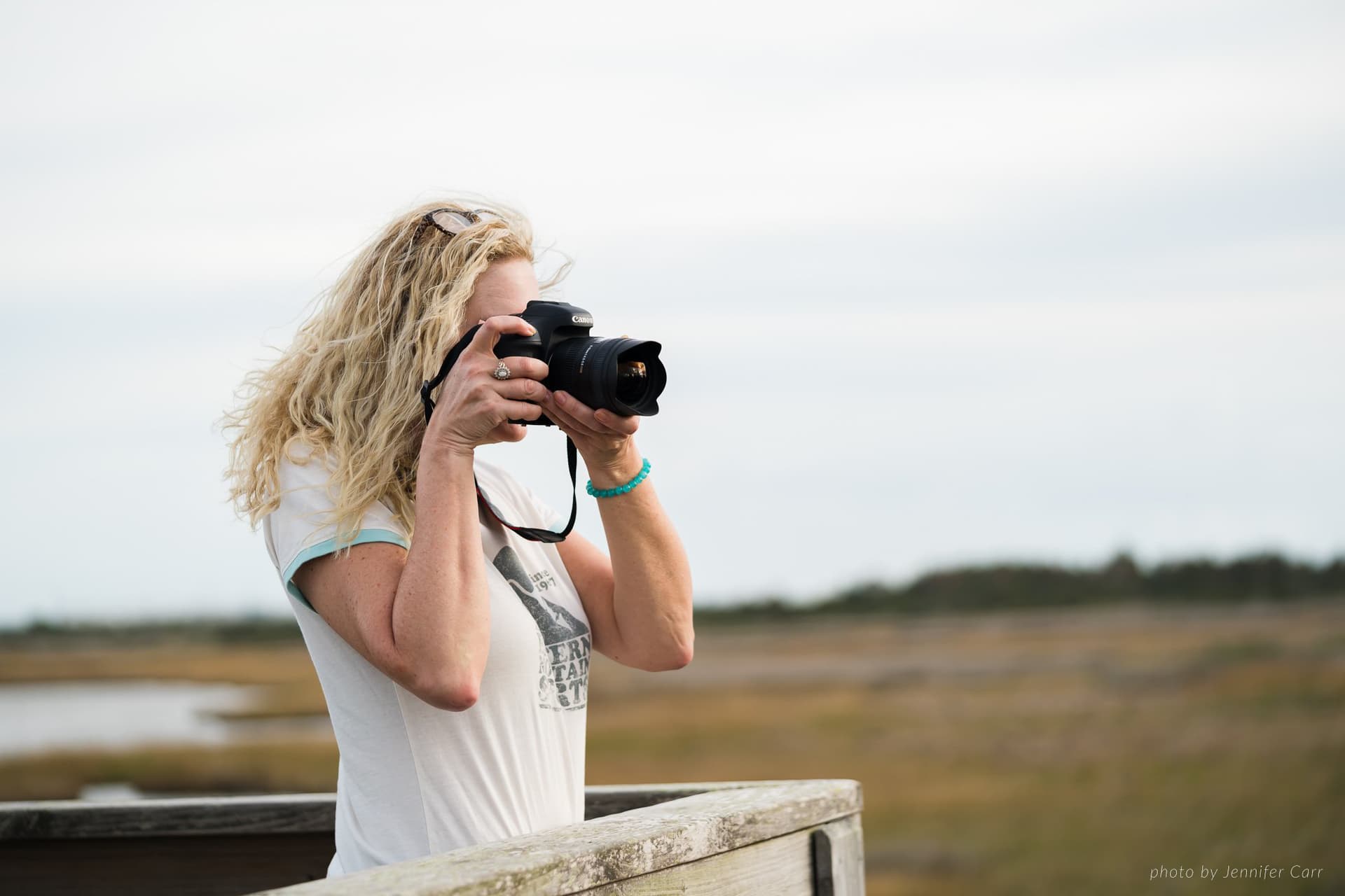Family portrait photographer for natural and candid photos